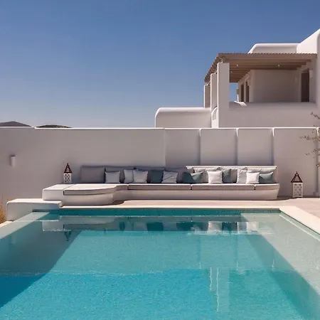 Paros Sleeps 11 Pool Air Con T714099 * Parikia (Paros)